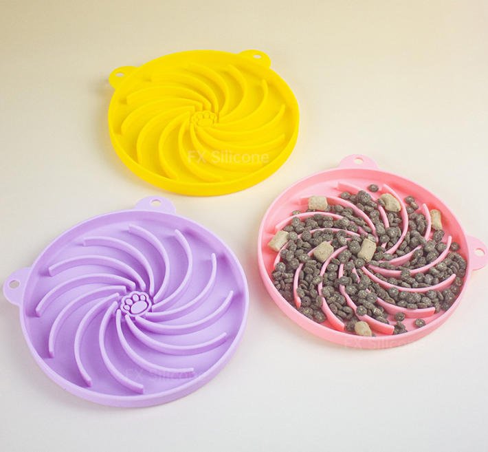 Silicone Slow Feeder Dog Bowl